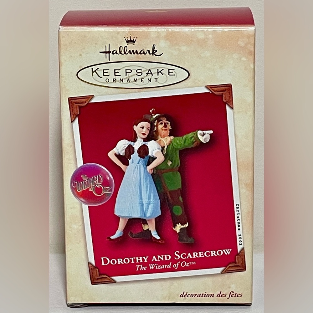 Hallmark Ornaments “Dorothy and Scarecrow” Wizard of Oz Ornament - Picture 4 of 9